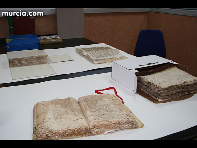 Cultura restaura documentos de ocho municipios de la Regin datados entre el siglo XIII y el XX - 15