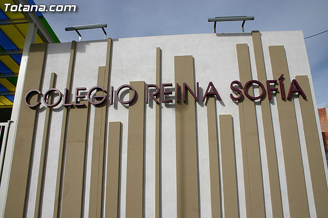 Romera Santa Eulalia, Colegio Reina Sofa - 1