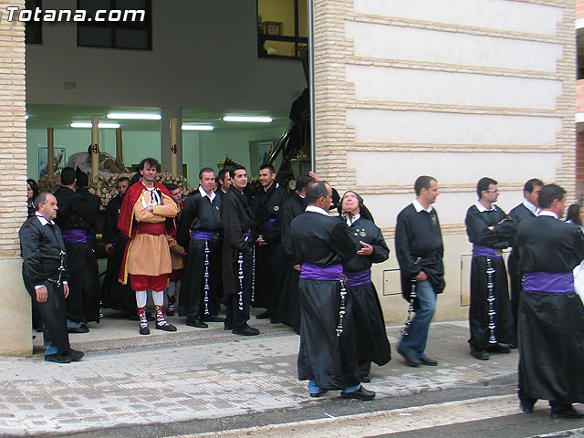 Traslado del Santo Sepulcro desde su sede a la parroquia de Santiago. Totana 2009 - 2