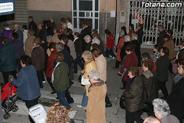 Va Crucis organizado por la Hermandad de Jess en el Calvario y Santa Cena. 2010 - 53