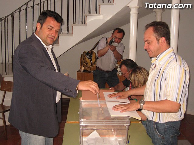 Votaciones. Elecciones municipales y autonmicas. 27 de Mayo de 2007 - 10